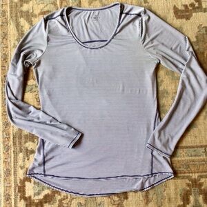 Athleta Womens Chi Long Sleeve Navy Blue Stripe Thumbholes Top L Large SPF White